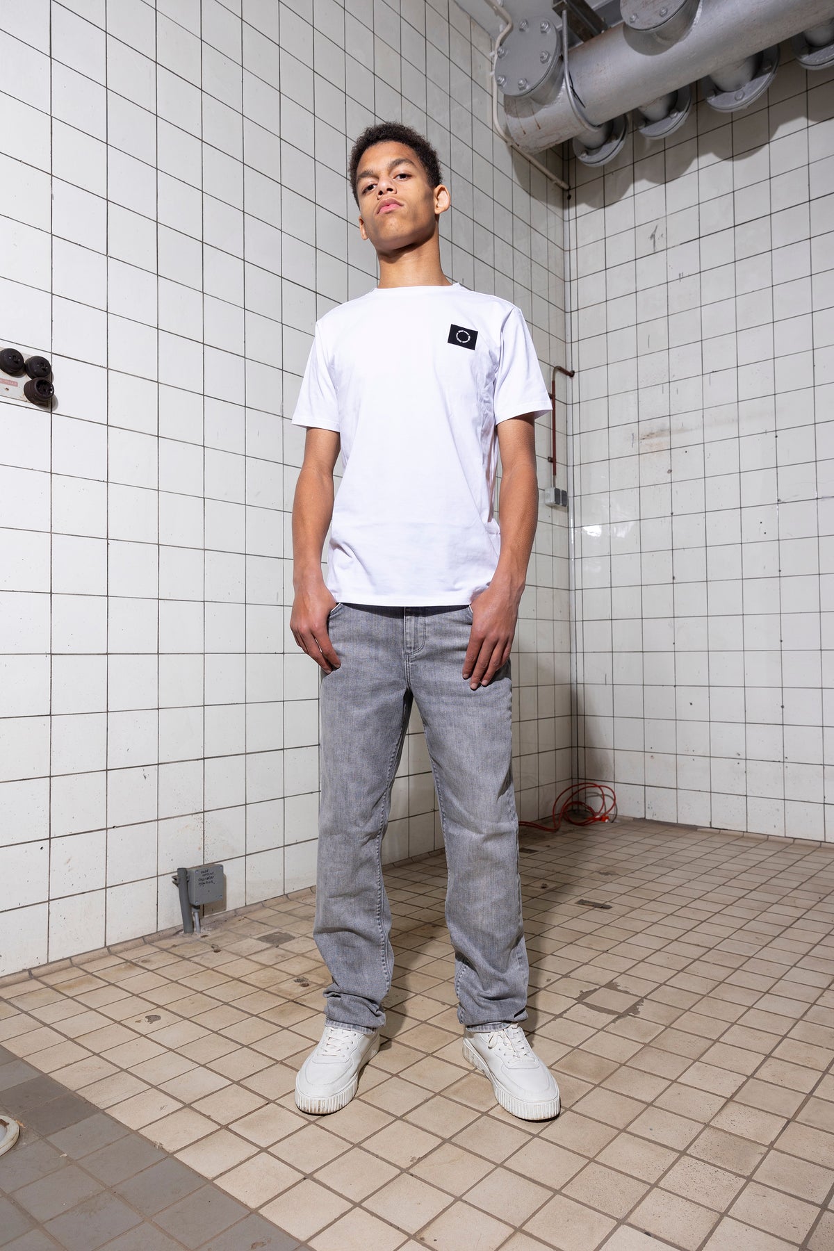 2615 Straight Wide Fit Jeans | Used Grey Denim